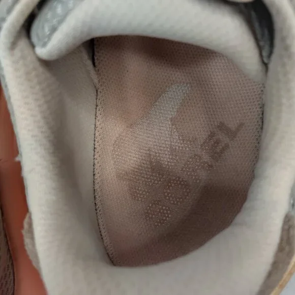 Sorel Kinetic RNEGD Sneakers Grey Pink Running Shoes Sneakers Women US 7.5 - Picture 14 of 15